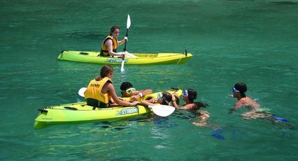 Kayak Bay of Islands