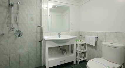 Bathroom AnchorageMotel Paihia
